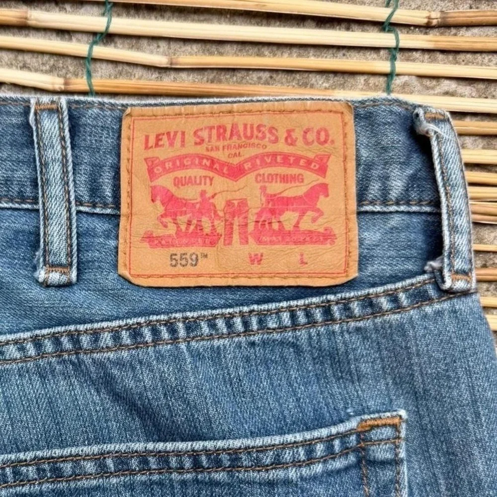 Levis levi 559